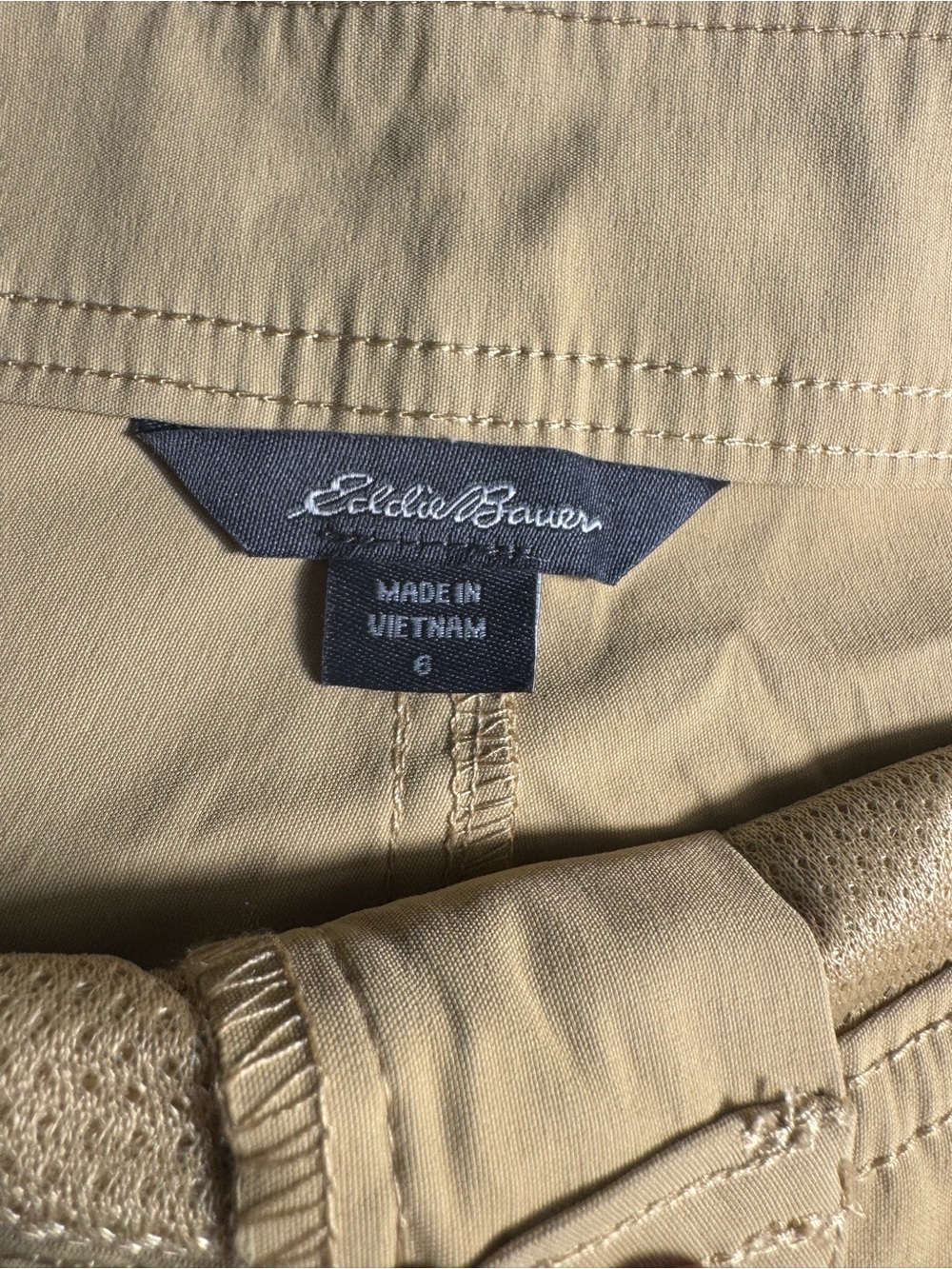 Eddie Bauer Horizon  cargo Shorts Women 6 Khaki Tan